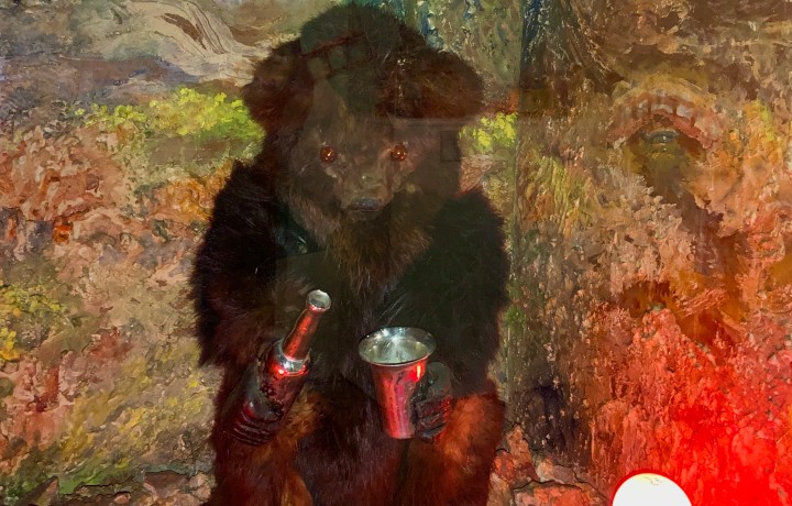Der trinkende Bär 